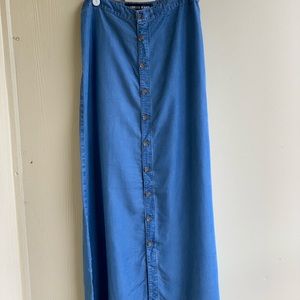 High waisted denim skirt